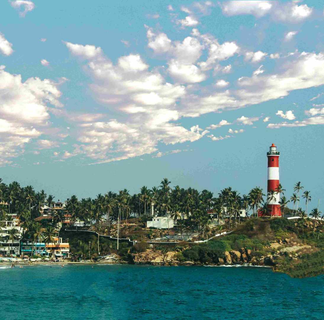 Kovalam, Varkala, Ashtamudi and Munnar Package